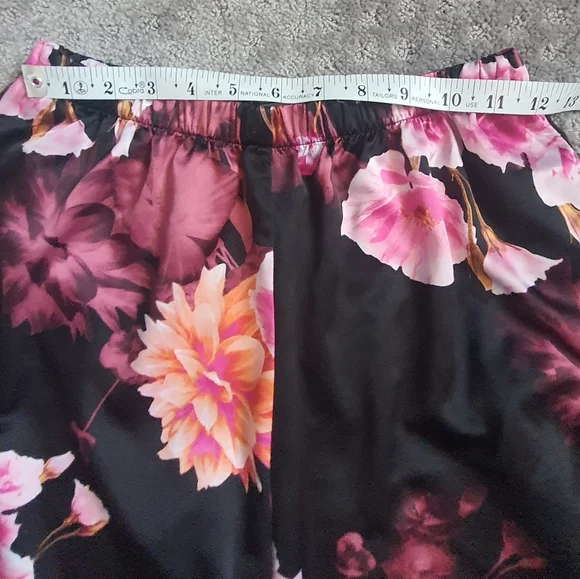 Sofia Vagaras Intimates Satin PJ Set 3pc Black Pink Purple Floral - Picture 9 of 12